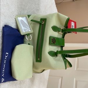 Dooney&Bourke canvas three piece handbag set